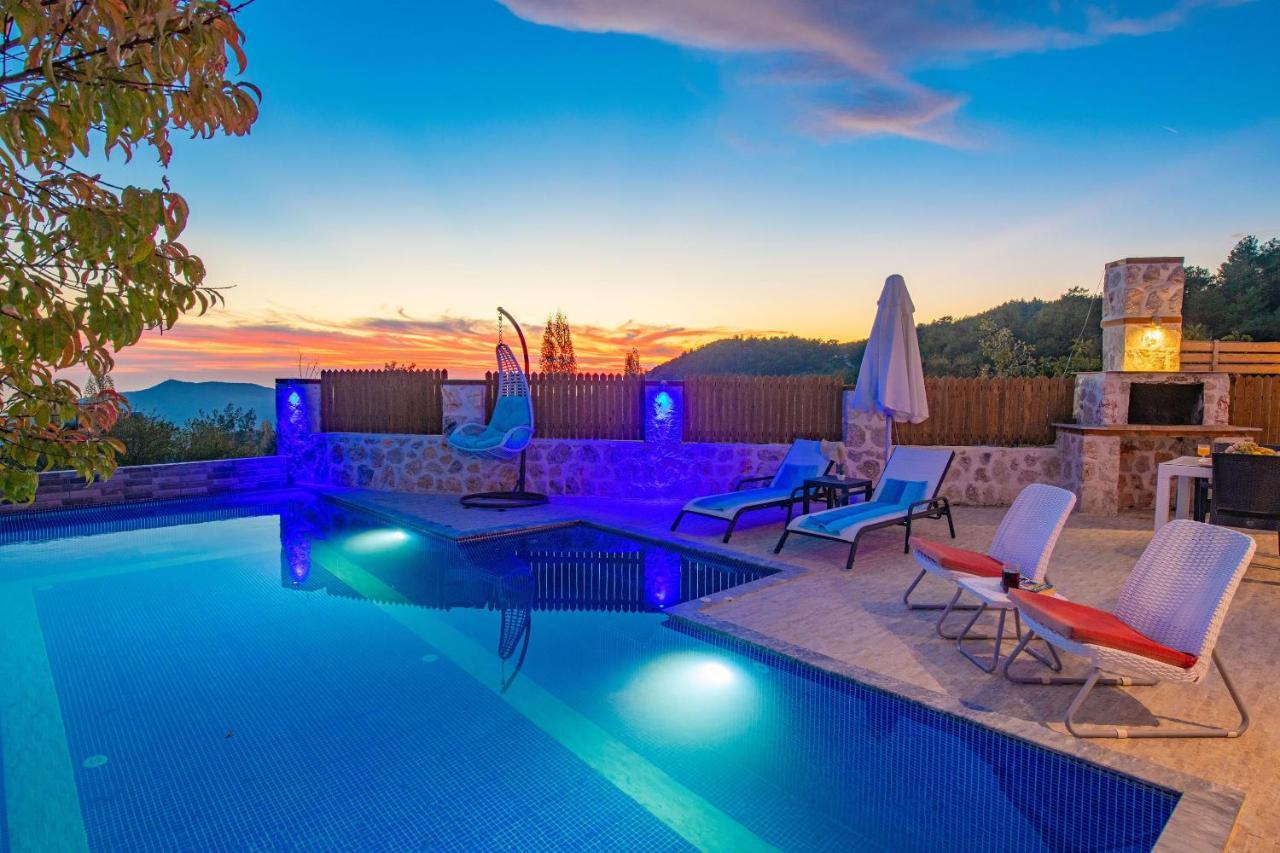 Mezopotamya - 1 Bedroom With Jacuzzi In Kalkan Villa *